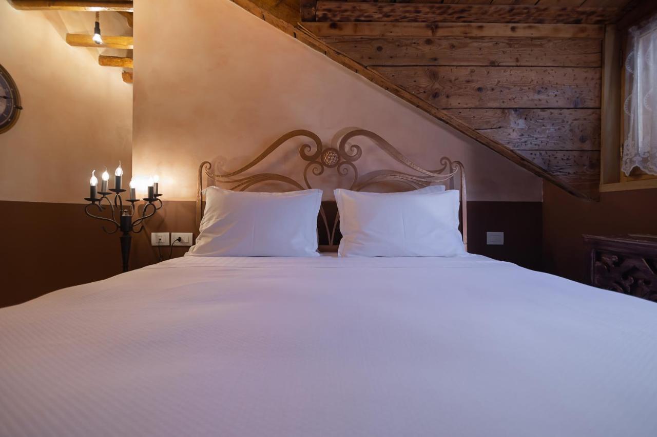 Tresor Art Boutique Hotel Корча Экстерьер фото