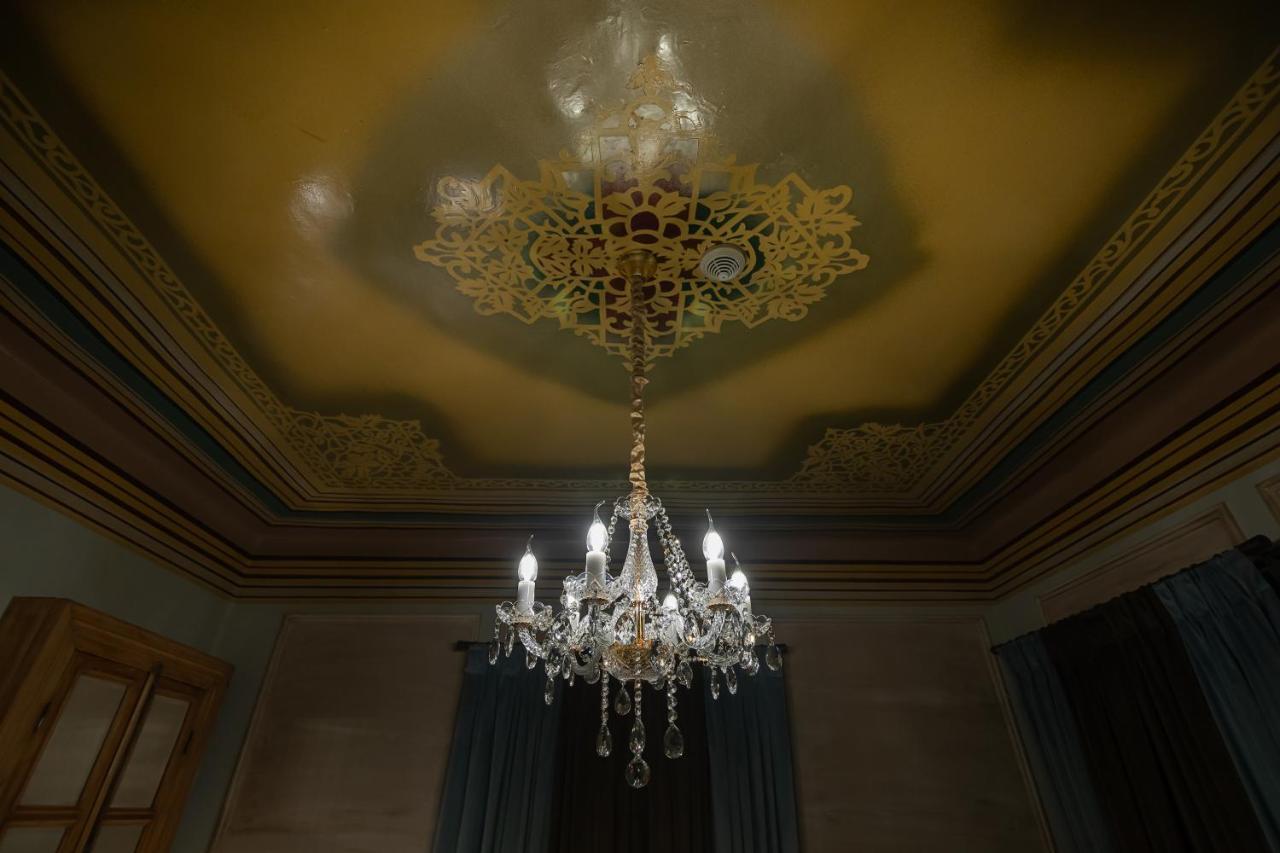 Tresor Art Boutique Hotel Корча Экстерьер фото