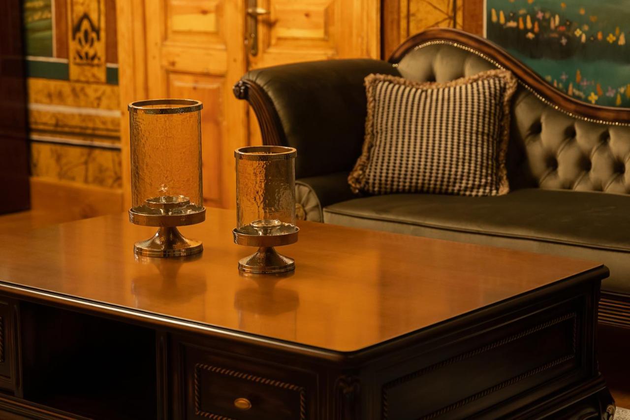 Tresor Art Boutique Hotel Корча Экстерьер фото
