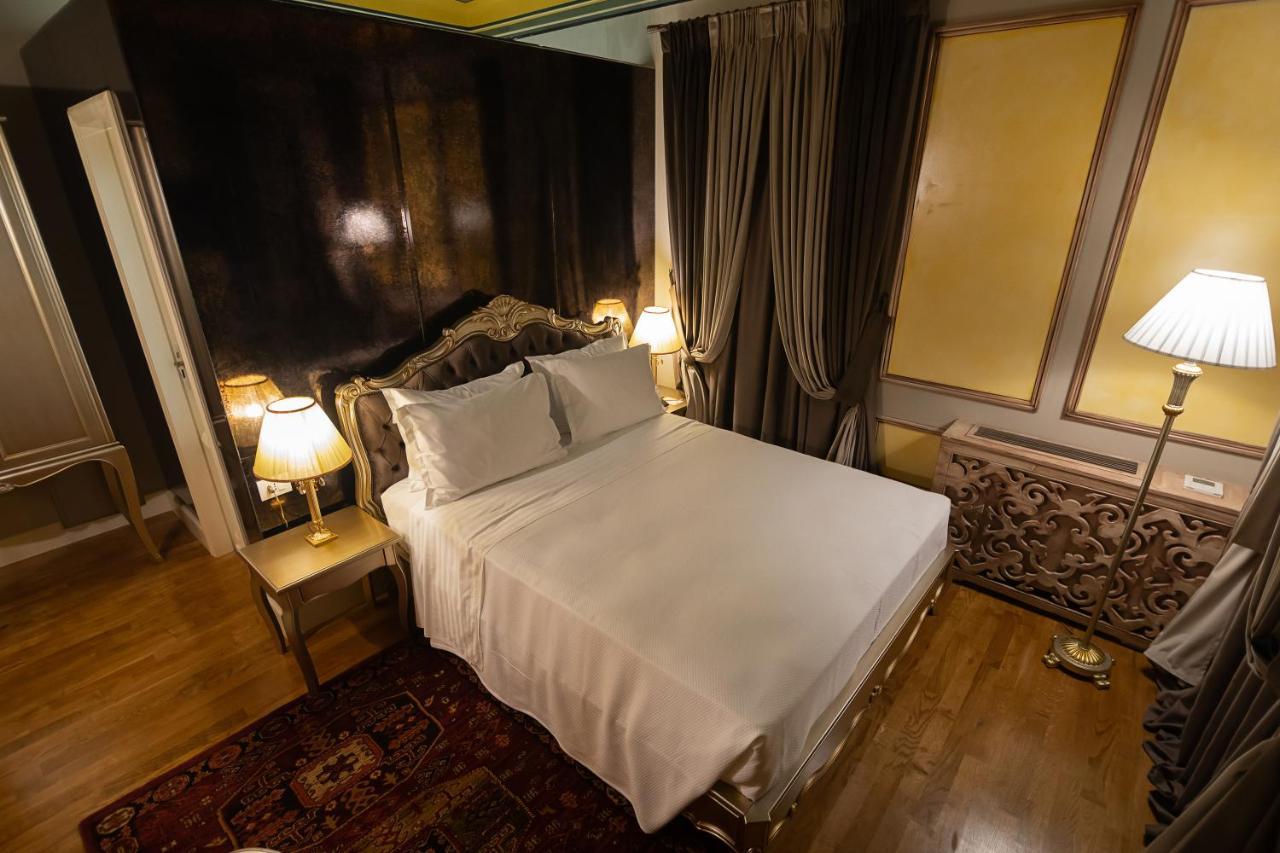 Tresor Art Boutique Hotel Корча Экстерьер фото