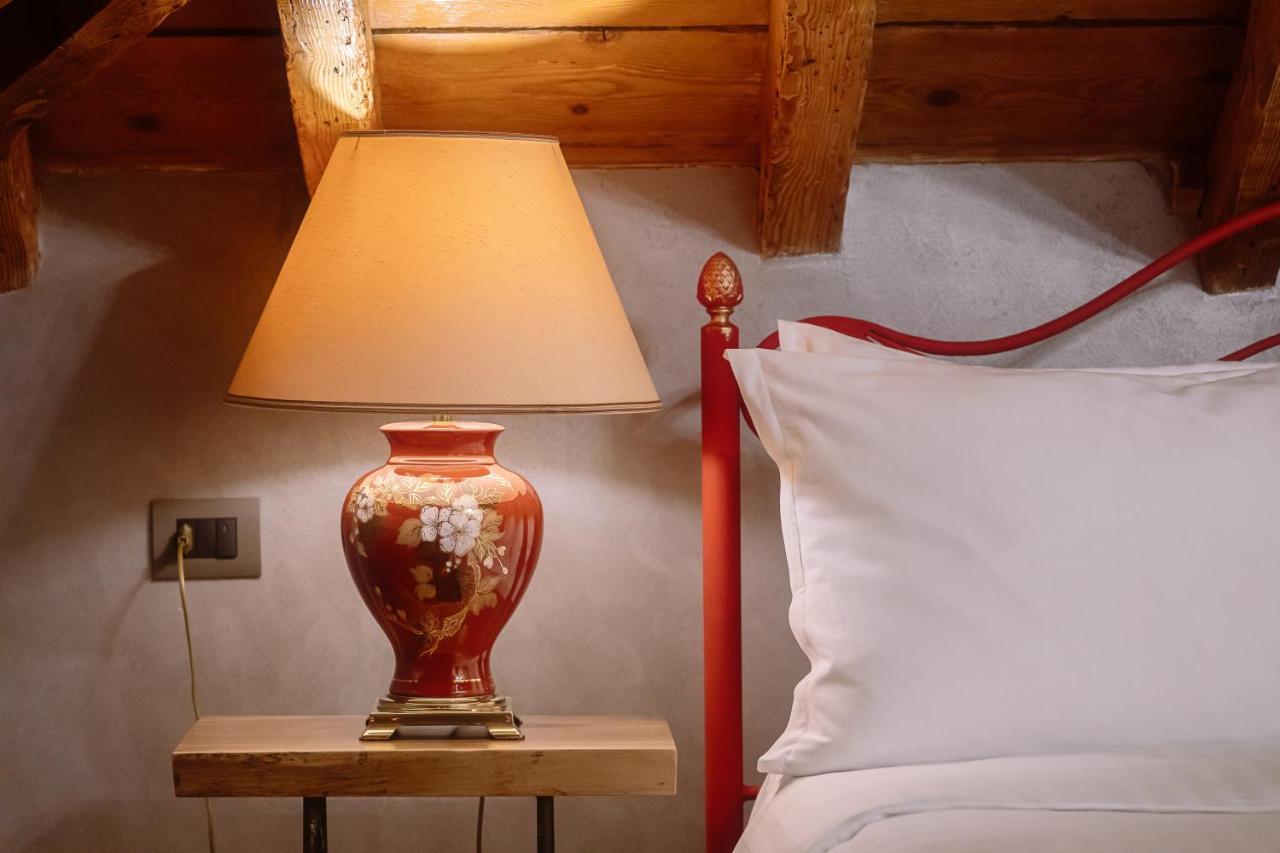 Tresor Art Boutique Hotel Корча Экстерьер фото